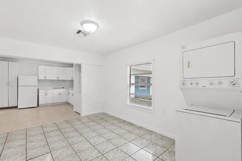 534 21st Street West Palm Beach FL 33407
