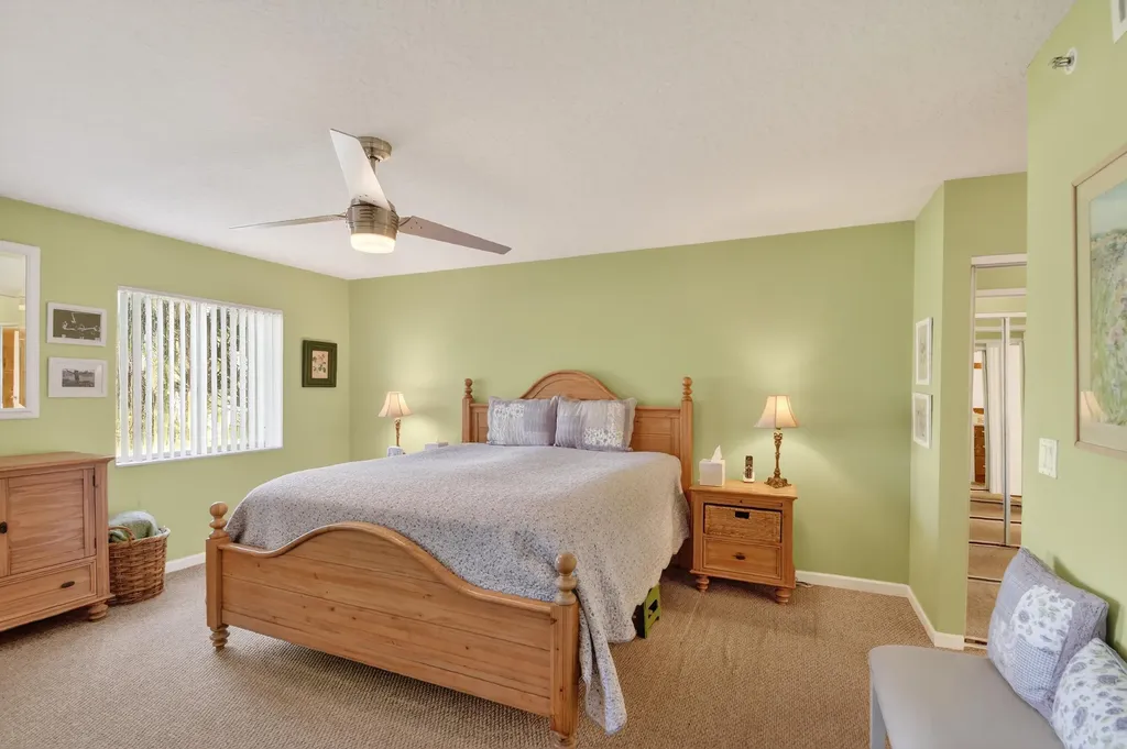 5951 Regal Glen Drive Boynton Beach FL 33437