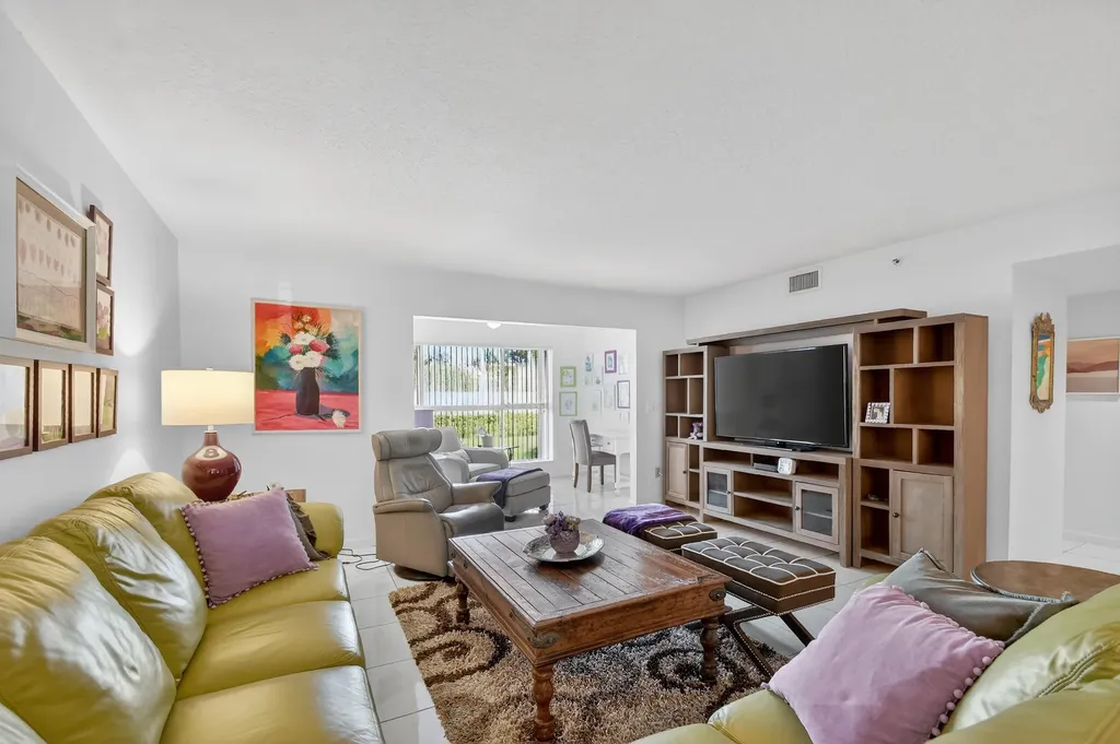 5951 Regal Glen Drive Boynton Beach FL 33437