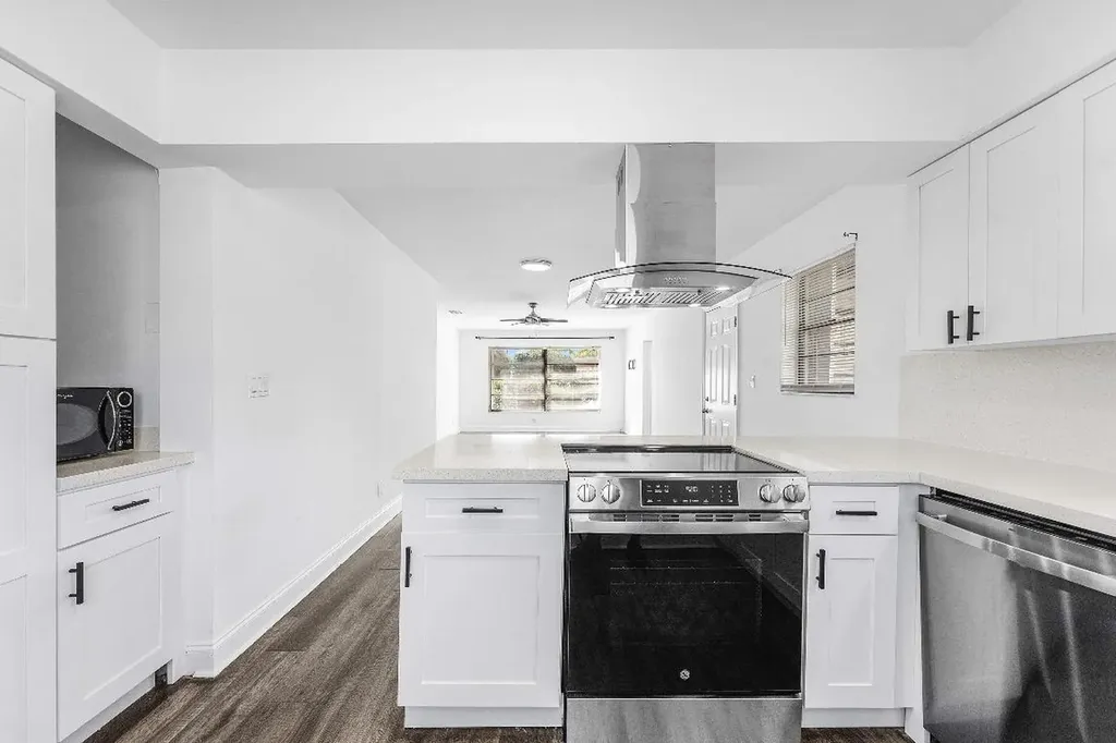 500 NE 48th Street Boca Raton FL 33431