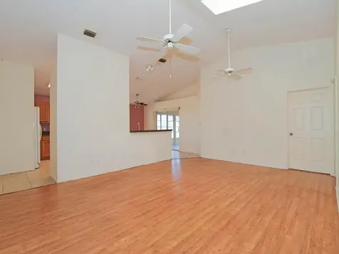 9116 101st Avenue Vero Beach FL 32967