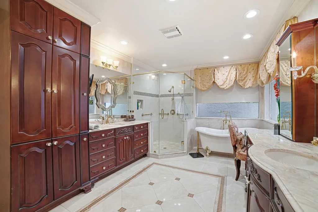10791 River Glenn Drive Boca Raton FL 33428