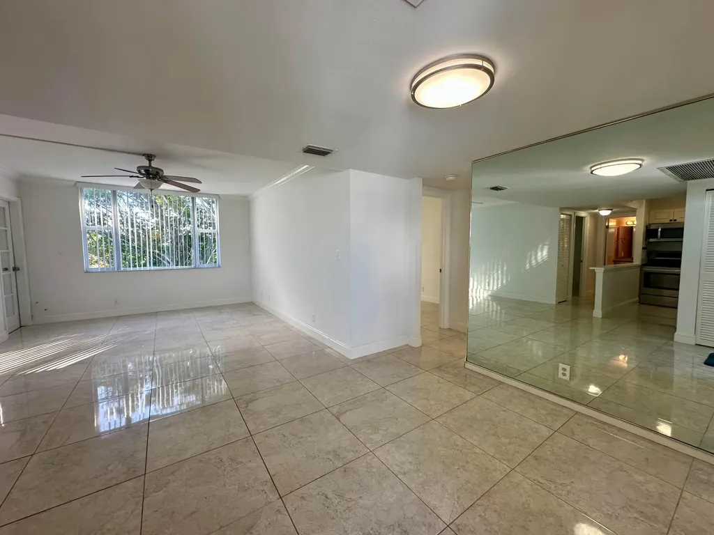 1810 New Palm Way Boynton Beach FL 33435