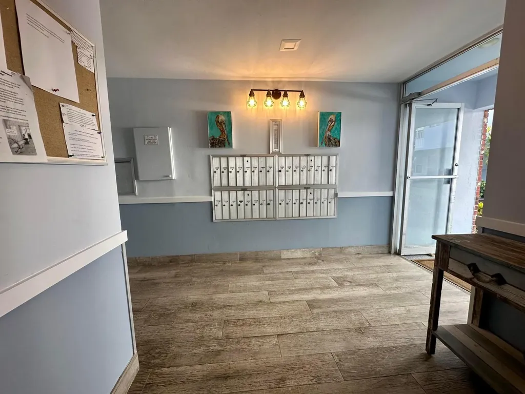 1810 New Palm Way Boynton Beach FL 33435