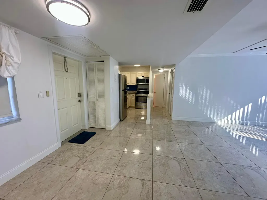 1810 New Palm Way Boynton Beach FL 33435
