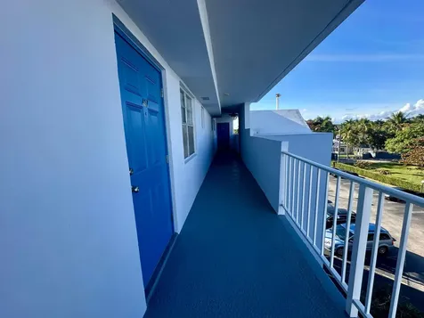 1810 New Palm Way Boynton Beach FL 33435