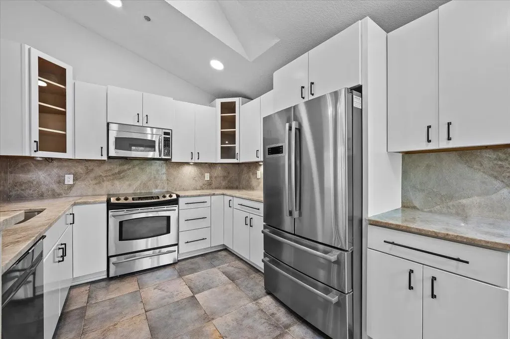 11 Dorchester Circle Palm Beach Gardens FL 33418