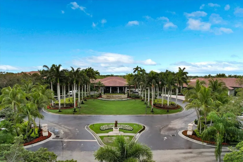 11 Dorchester Circle Palm Beach Gardens FL 33418