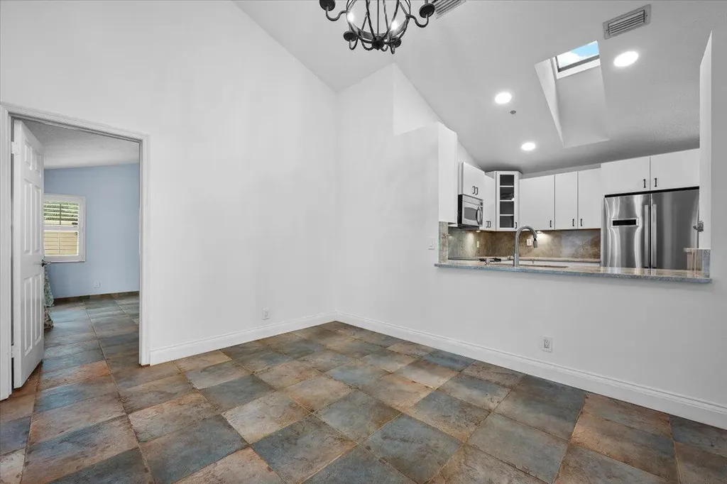 11 Dorchester Circle Palm Beach Gardens FL 33418