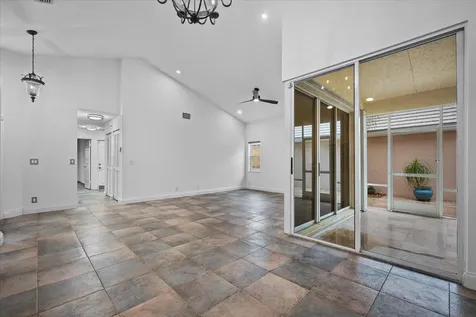 11 Dorchester Circle Palm Beach Gardens FL 33418