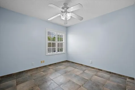 11 Dorchester Circle Palm Beach Gardens FL 33418