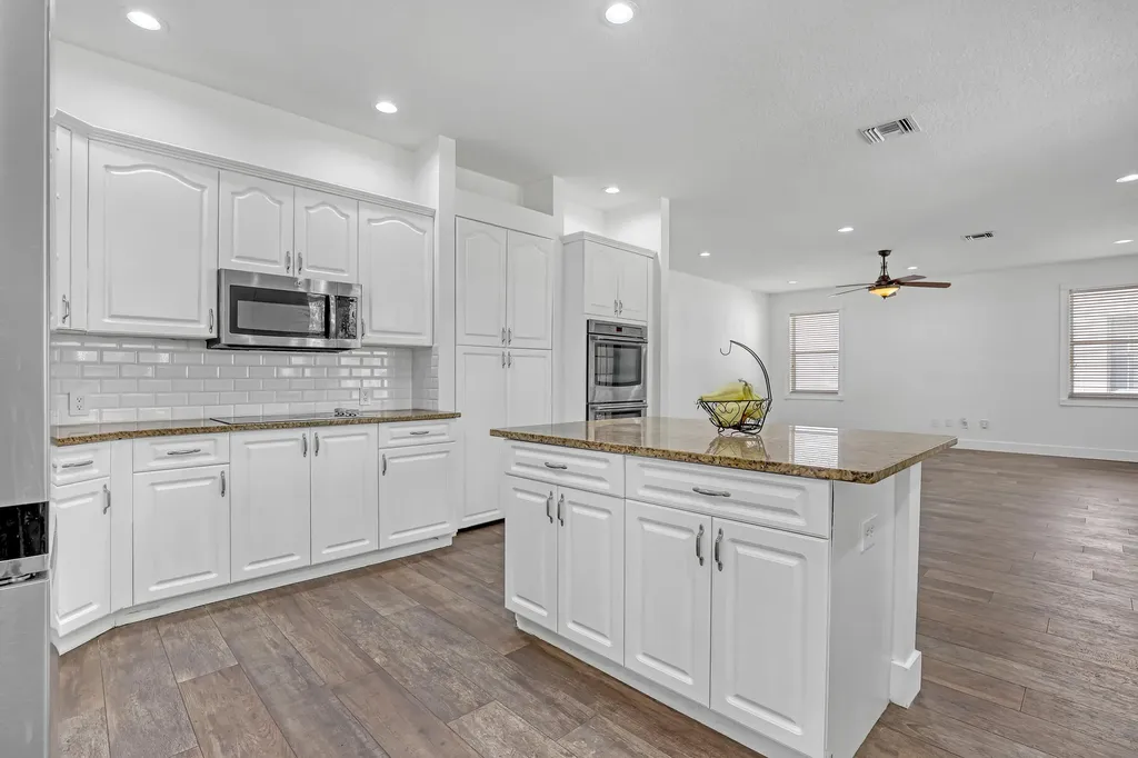 7391 Water Dance Way Lake Worth FL 33467