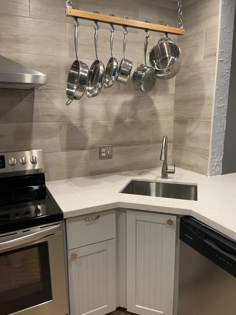 3536 Gardens Drive E Palm Beach Gardens FL 33410