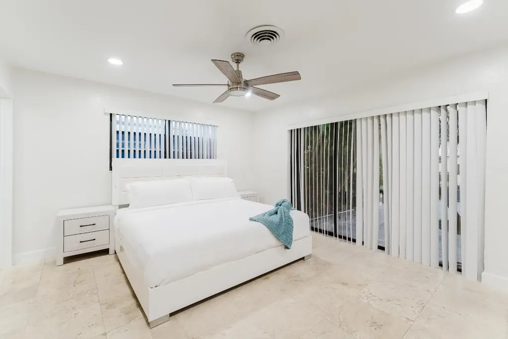1016 NE 26th Avenue Pompano Beach FL 33062