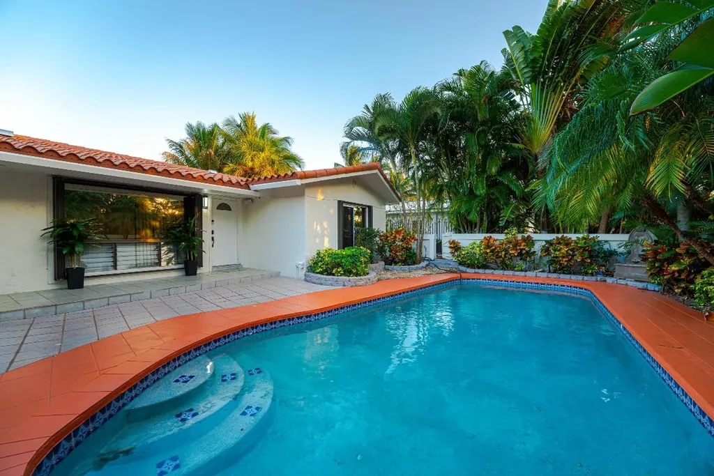 1016 NE 26th Avenue Pompano Beach FL 33062