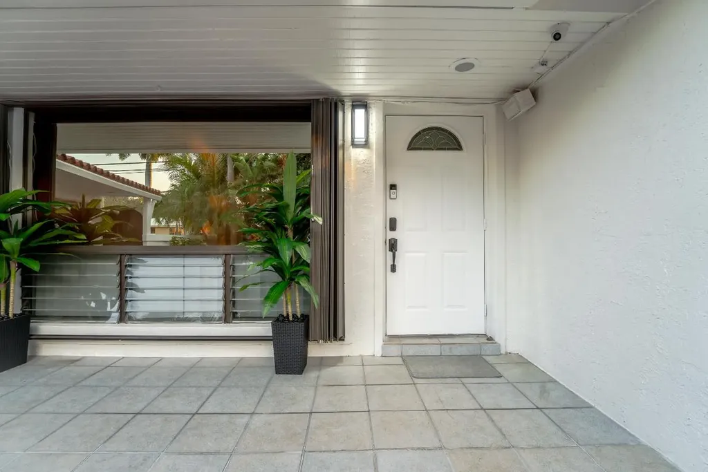 1016 NE 26th Avenue Pompano Beach FL 33062