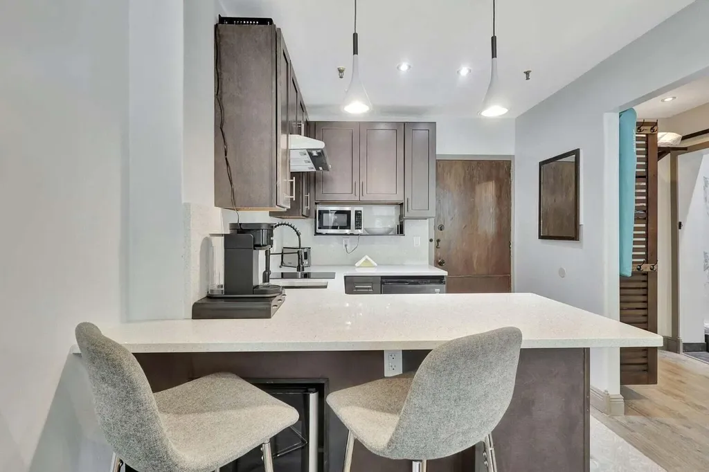 235 E Sunrise Avenue Palm Beach FL 33480