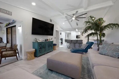 7 Ridge Pointe Drive Boynton Beach FL 33435