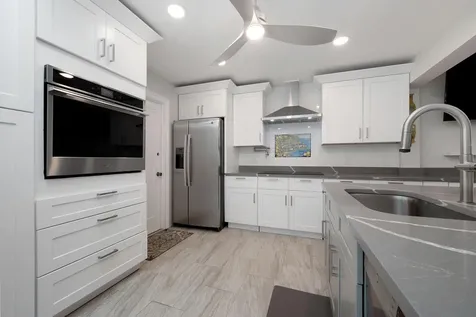 7 Ridge Pointe Drive Boynton Beach FL 33435