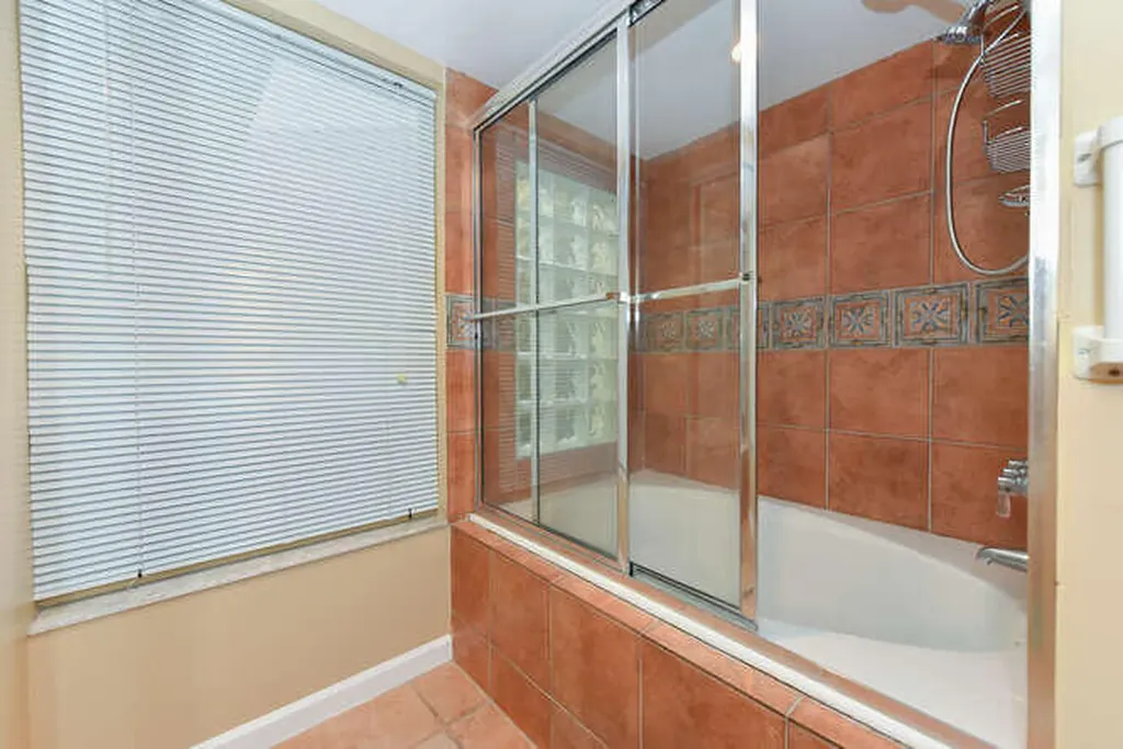 1605 S Us Highway 1 Jupiter FL 33477