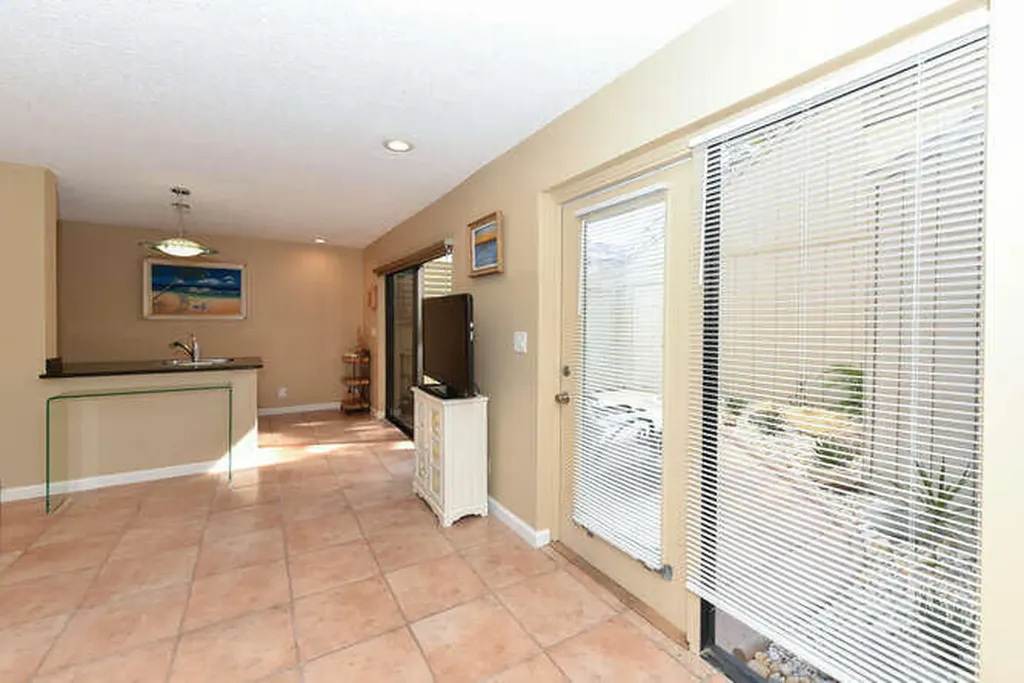 1605 S Us Highway 1 Jupiter FL 33477