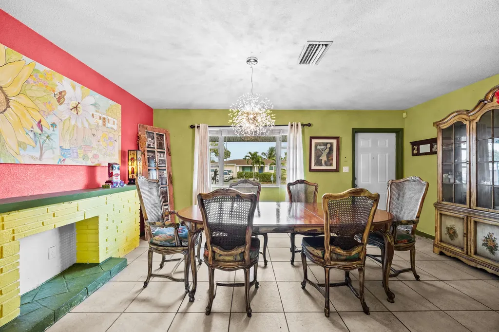 2695 Hayden Drive Palm Springs FL 33461