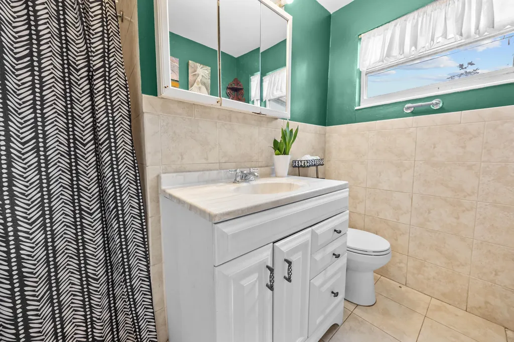 2695 Hayden Drive Palm Springs FL 33461