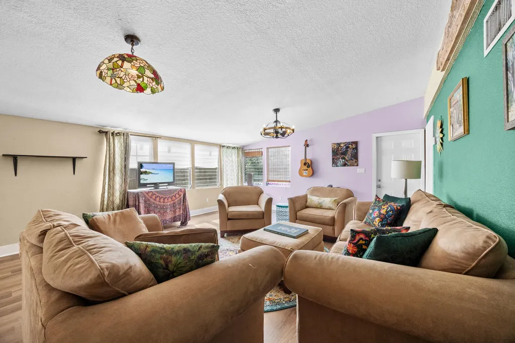 2695 Hayden Drive Palm Springs FL 33461