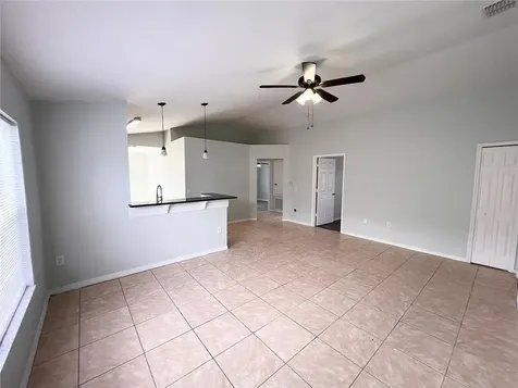 4886 29th Avenue Vero Beach FL 32967