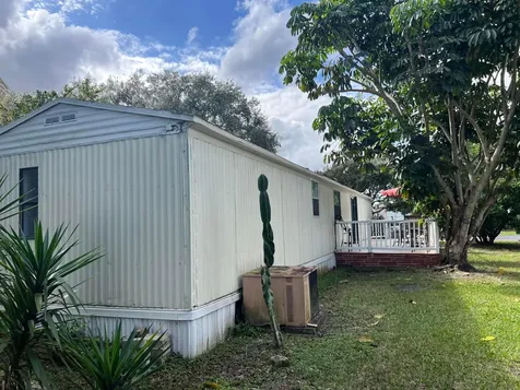 6730 NW 44th Way Coconut Creek FL 33073