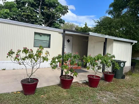 6730 NW 44th Way Coconut Creek FL 33073