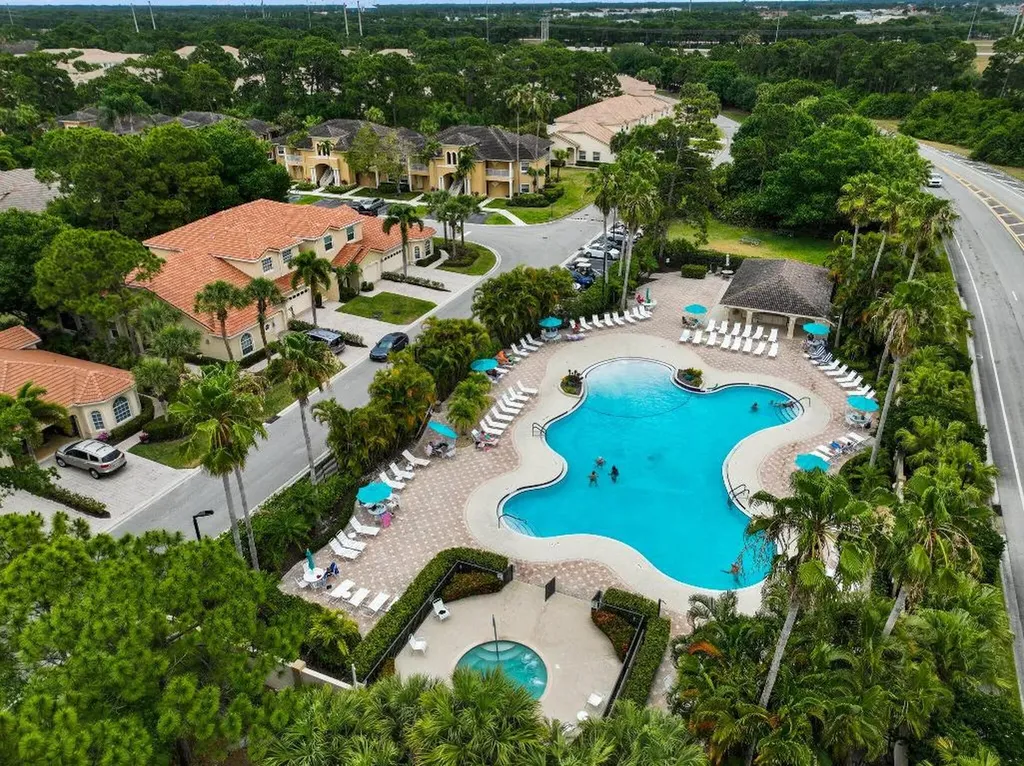 8419 Mulligan Circle Port St Lucie FL 34986