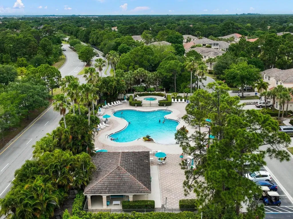 8419 Mulligan Circle Port St Lucie FL 34986