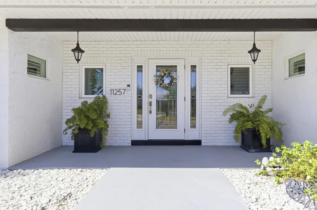 11257 Wingfoot Drive Boynton Beach FL 33437