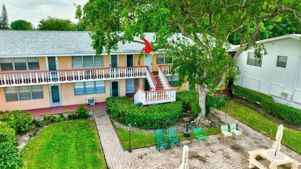 46 Andover B West Palm Beach FL 33417