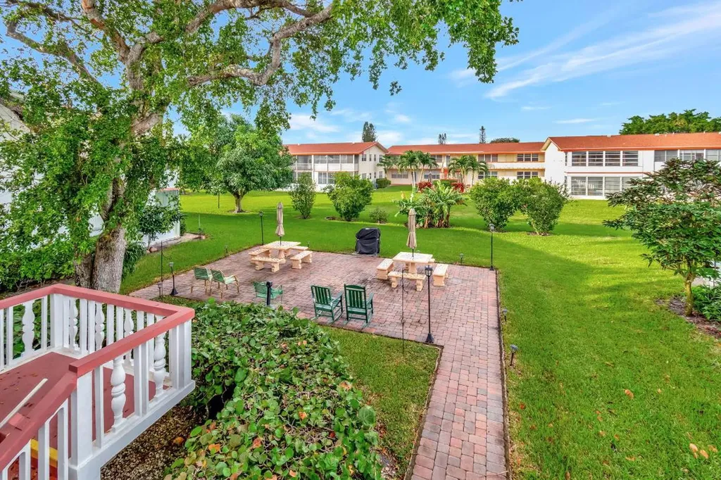 46 Andover B West Palm Beach FL 33417