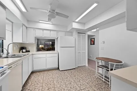 2 Ridge Pointe Drive Boynton Beach FL 33435