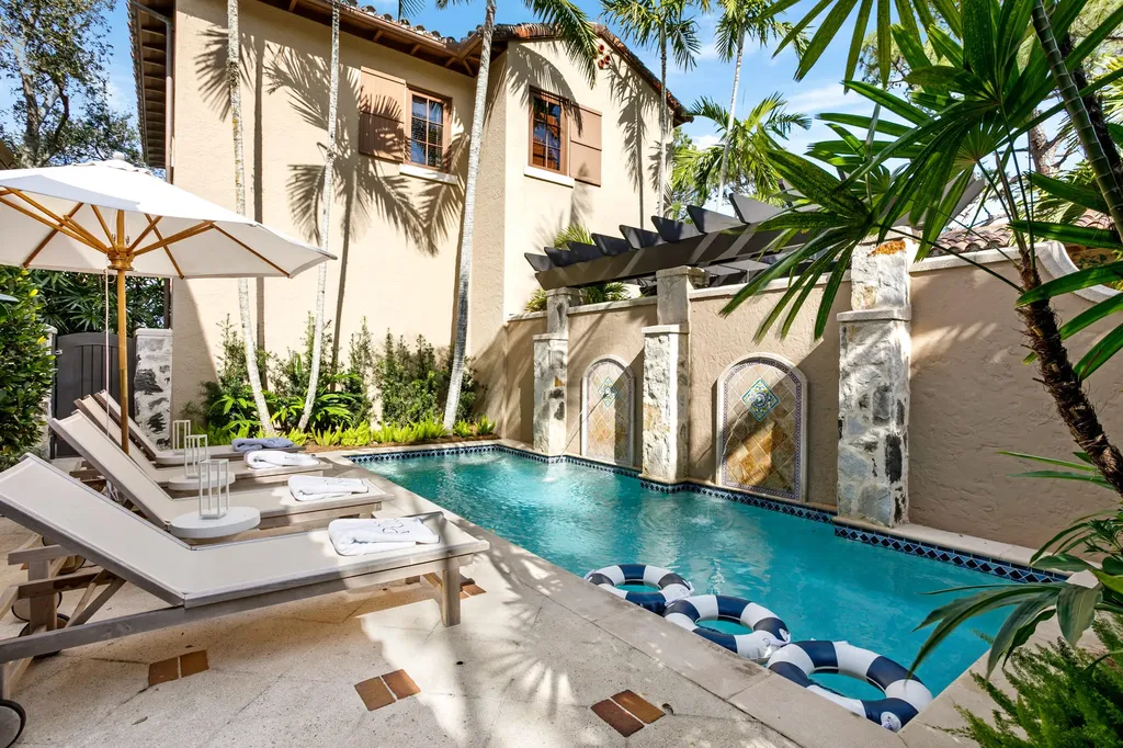 304 Villa Drive Jupiter FL 33477