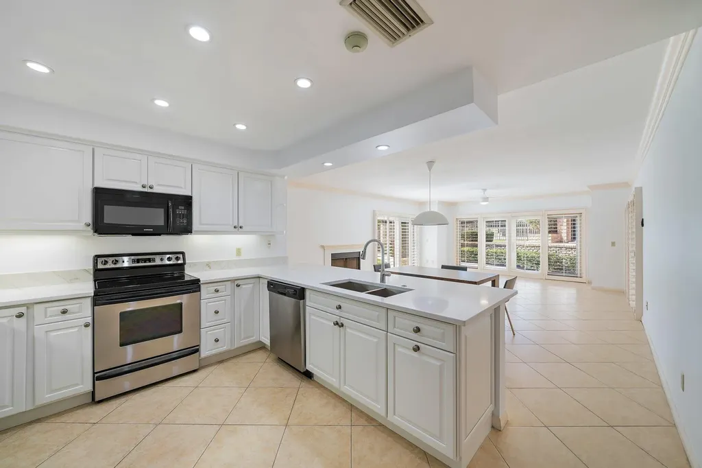 11890 SE Hill Club Terrace Jupiter FL 33469