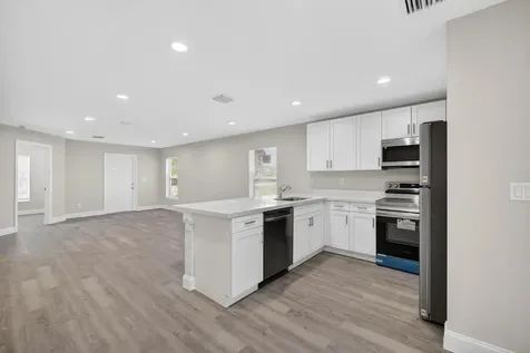 706 Dundas Court Fort Pierce FL 34950