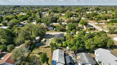 706 Dundas Court Fort Pierce FL 34950
