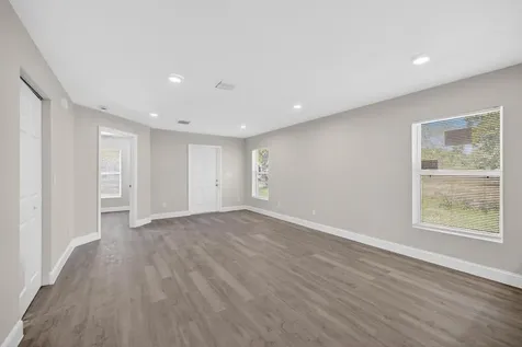 706 Dundas Court Fort Pierce FL 34950