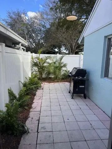 9222 SW 5th Street Boca Raton FL 33428
