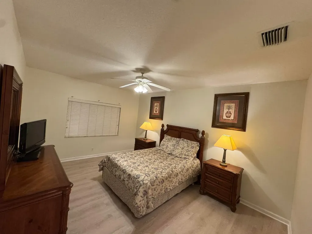 8246 Mulligan Circle Port St Lucie FL 34986