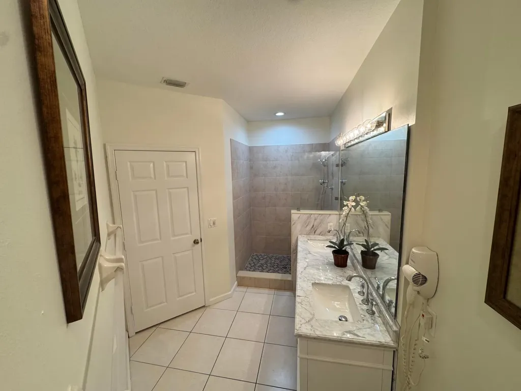 8246 Mulligan Circle Port St Lucie FL 34986