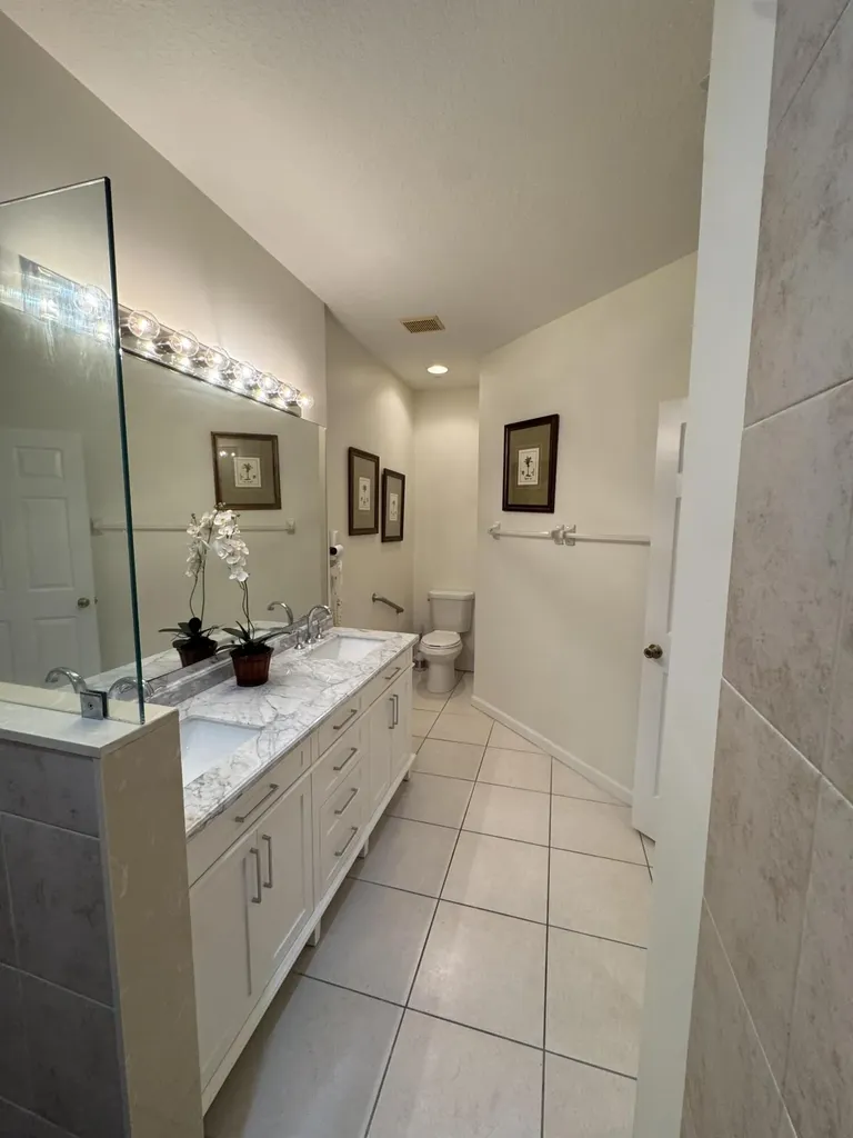 8246 Mulligan Circle Port St Lucie FL 34986