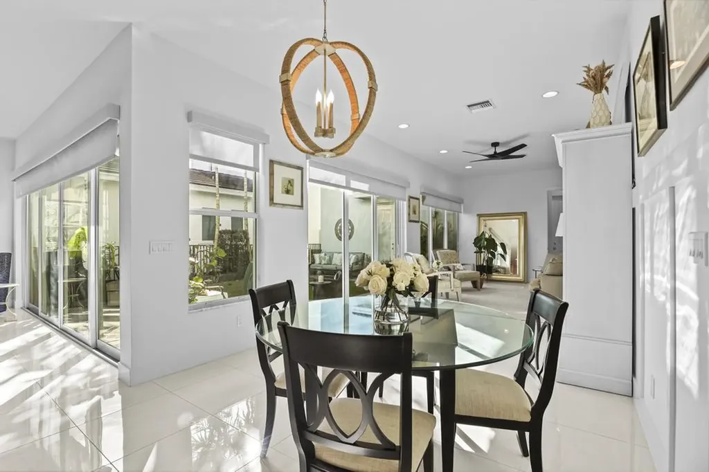 7037 Edison Place Palm Beach Gardens FL 33418