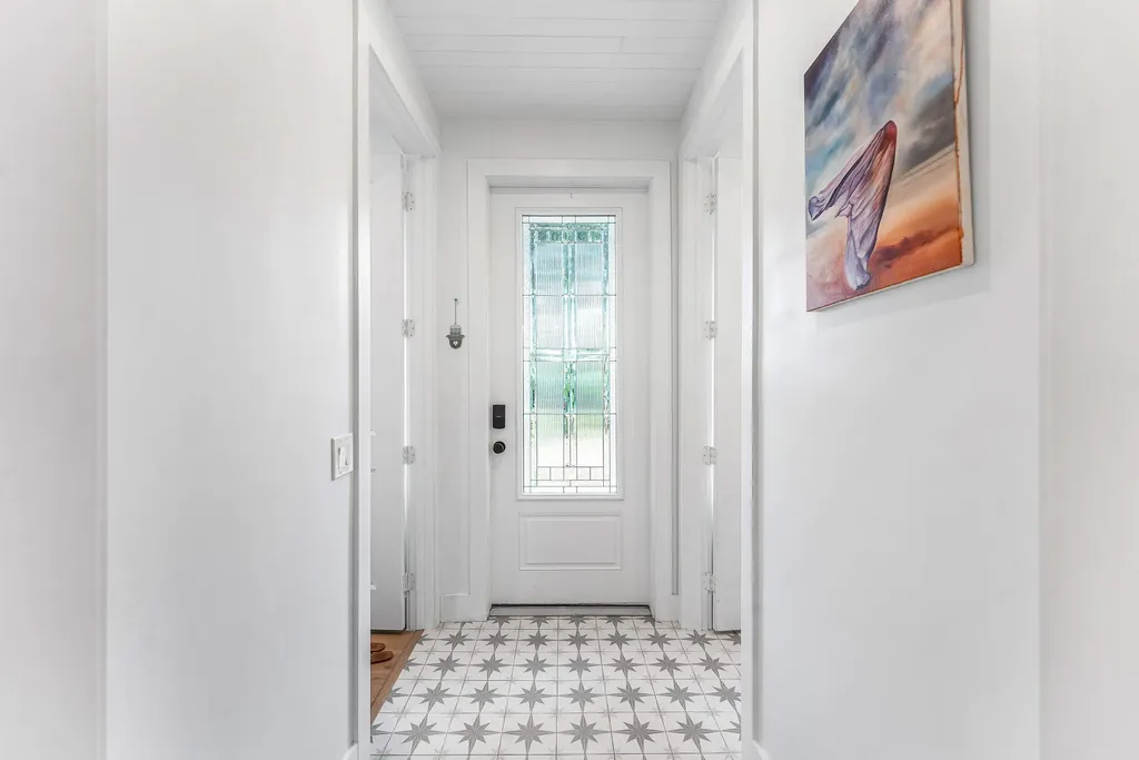 709 SW 9th Court Delray Beach FL 33444