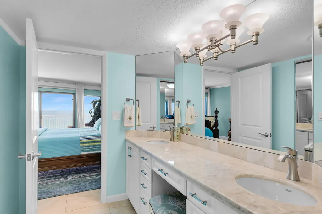 1133 W Ocean Drive Key Colony Beach FL 33050