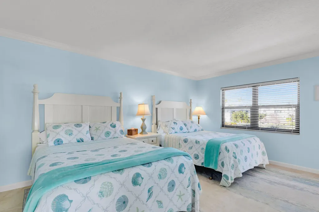 1133 W Ocean Drive Key Colony Beach FL 33050